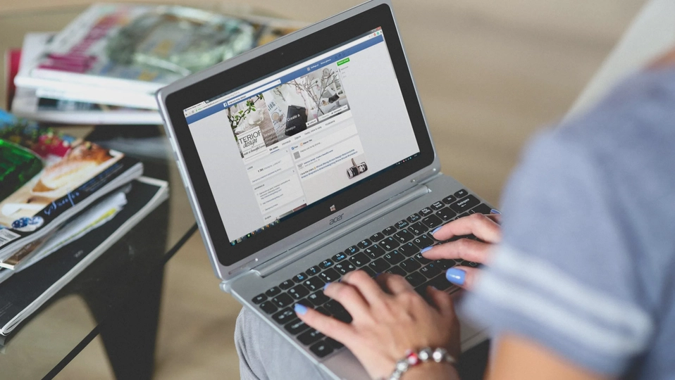 What is Facebook Pixel and How to Use It – a Definitive Guide